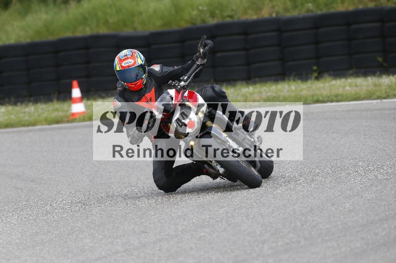 /15 13.05.2025 Max Racing ADR/Gruppe rot/44